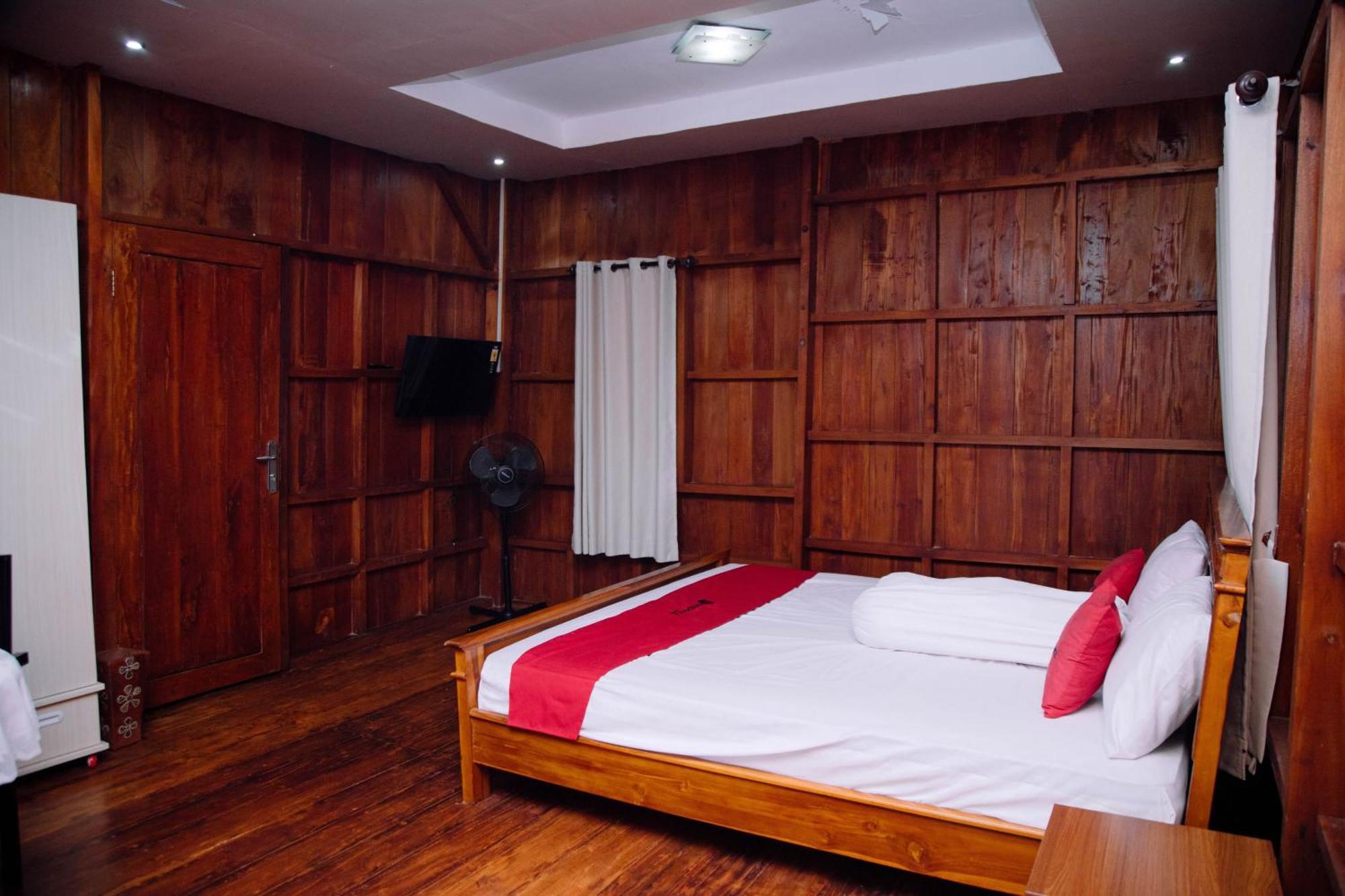 Reddoorz At Villa Bukit Senyum Lombok Kuripan  Bagian luar foto